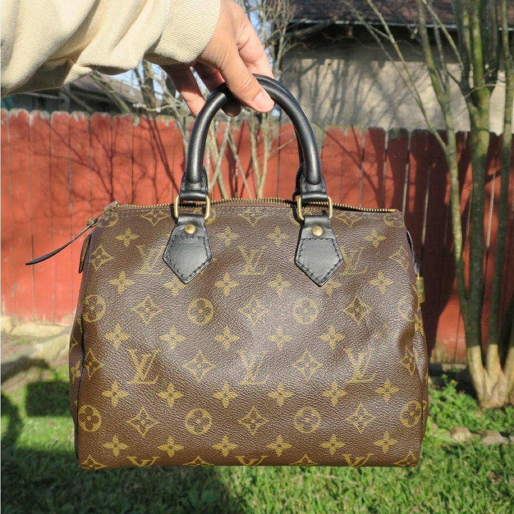 Vintage Louis Vuitton Speedy 25